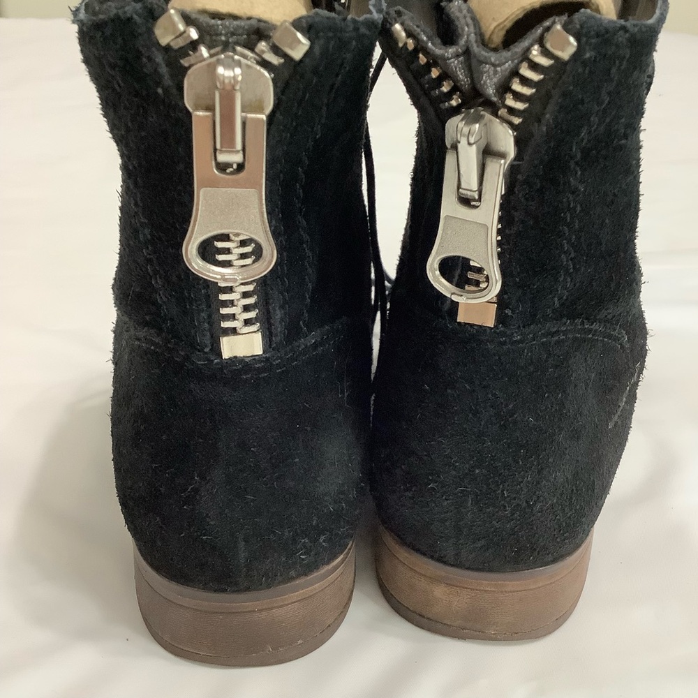 Steve Madden Black Suede lace up bootie Size 6.5 - Picture 5 of 8